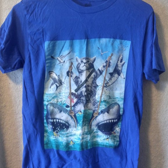 Chill Tops - Cats & Sharks NWOT shirt/ bundle requirement